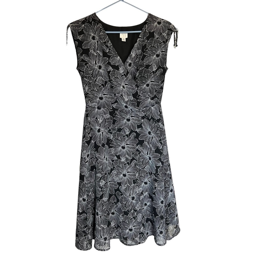 A New Day Faux Wrap Dress size small black white floral size XS.
